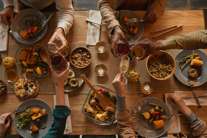 Thanksgiving travel safety tips